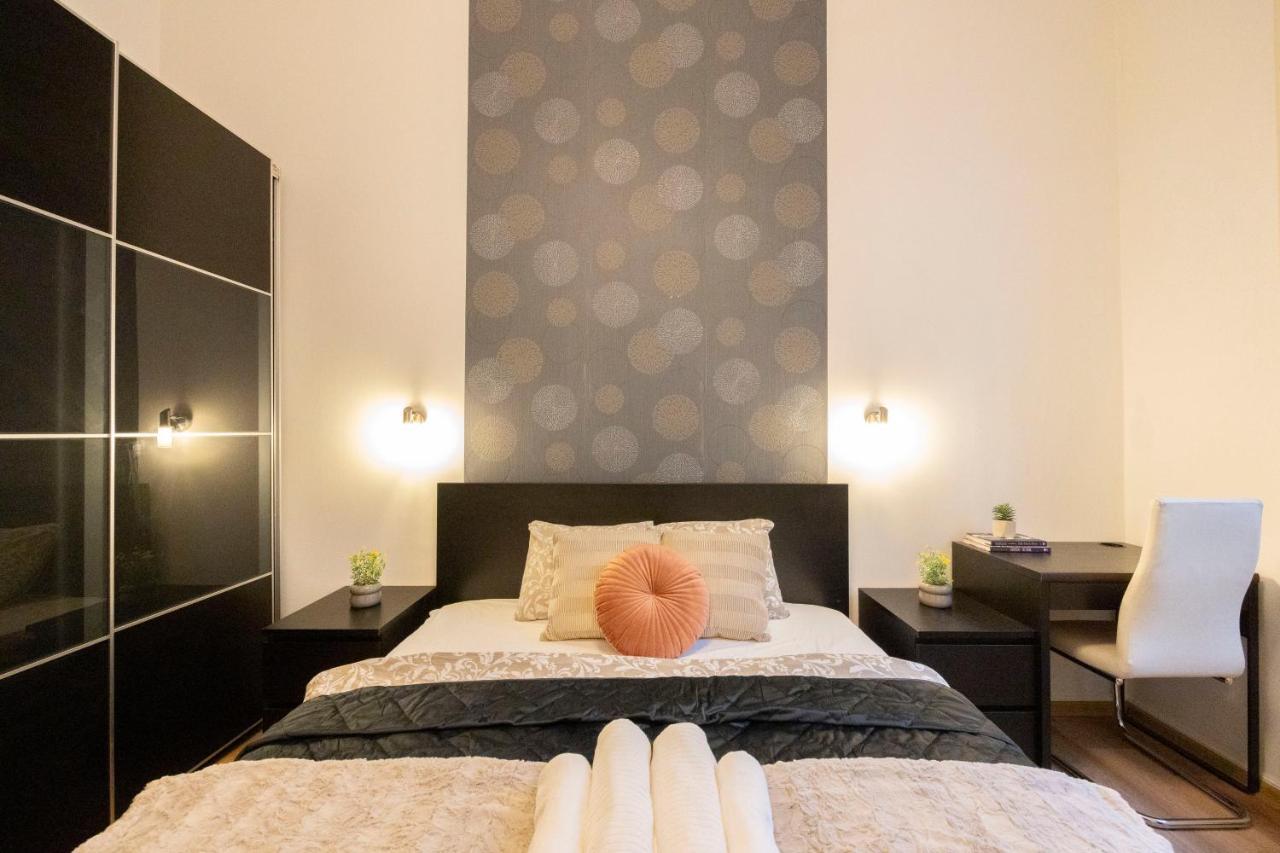 Appartement Spacious & Cozy W/ Terrace