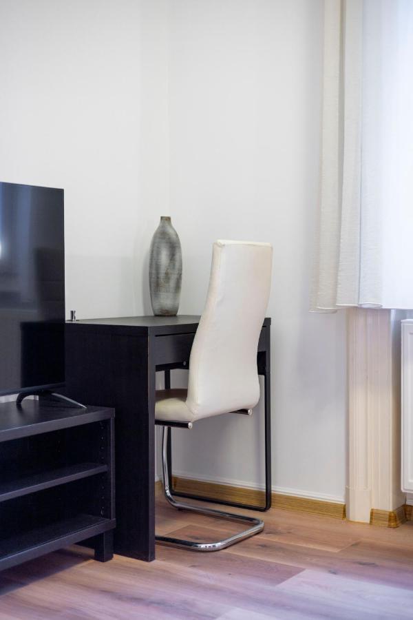 Spacious & Cozy W/ Terrace Будапешт